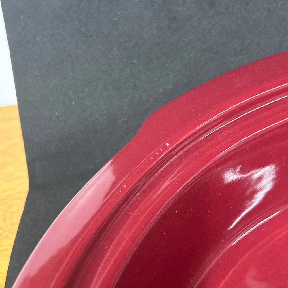 Peterboro Basket Stoneware Collection Casserole Red Round Baking Dish 13in